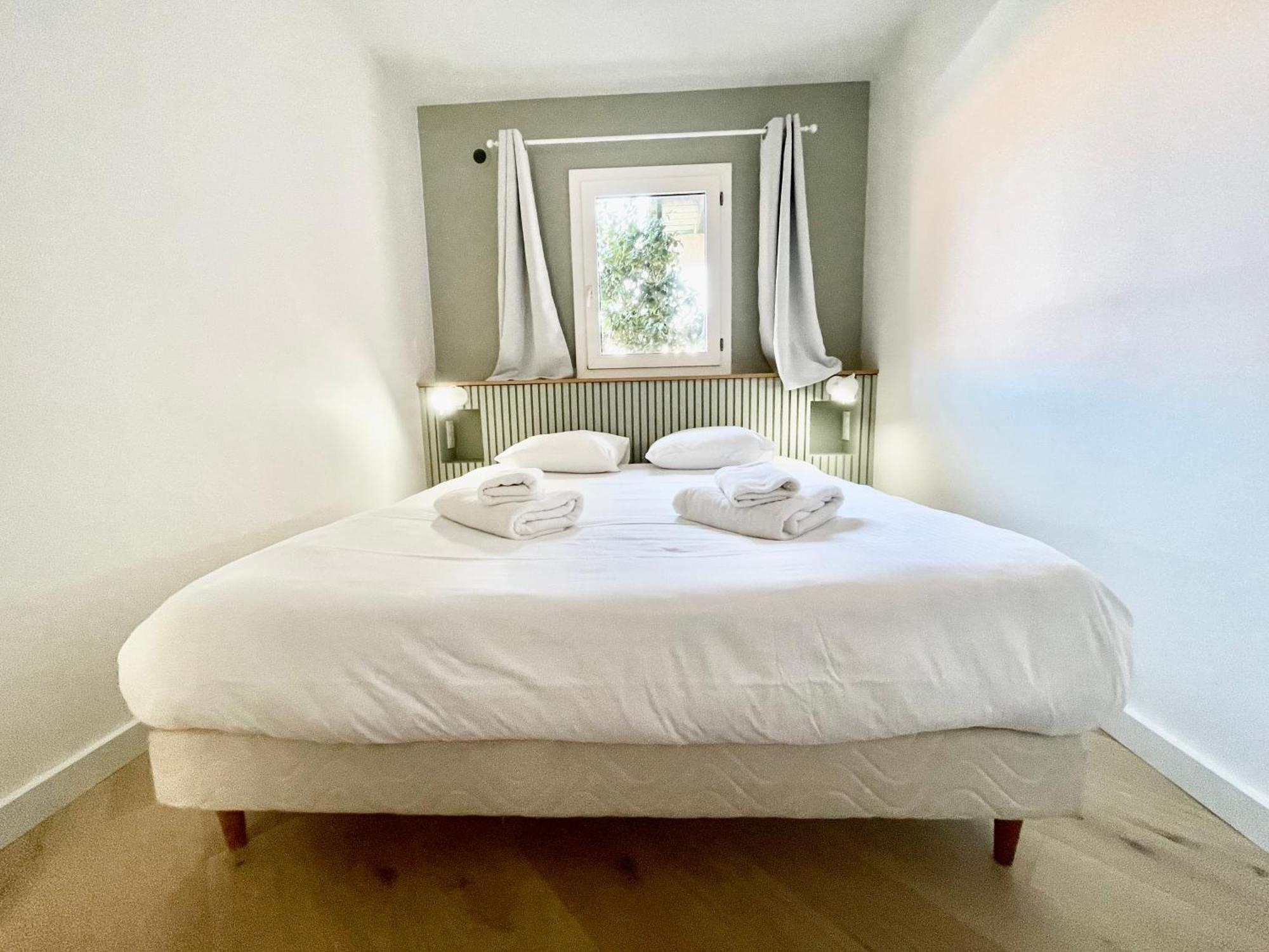 Splendide Appartement De Charme Avec Patio, Parking Et Plage A 3 Minutes Biarritz Eksteriør billede